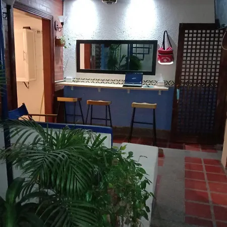 Hospedaje Luna Azul-2