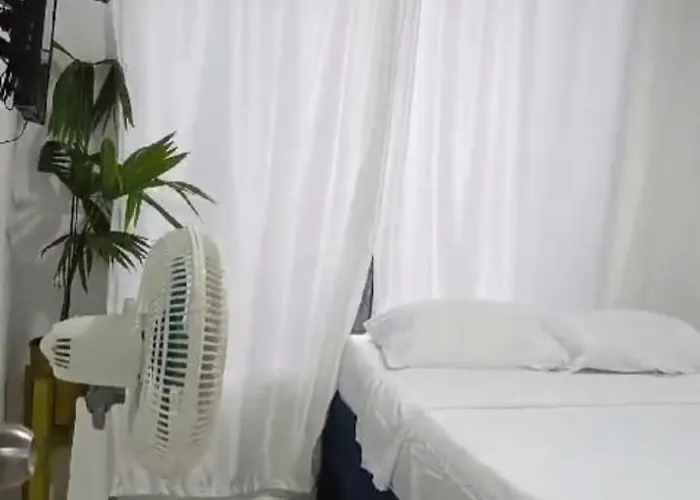 Hostal Javi Santa Marta 